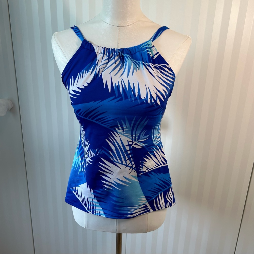 TYR blue white fern pattern tankini Size 8